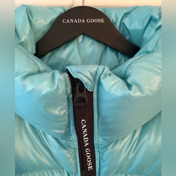 NWT - Canada Goose Cypress Packable 750 Fill Power Down Vest in Boulevard Blue - Picture 4 of 16